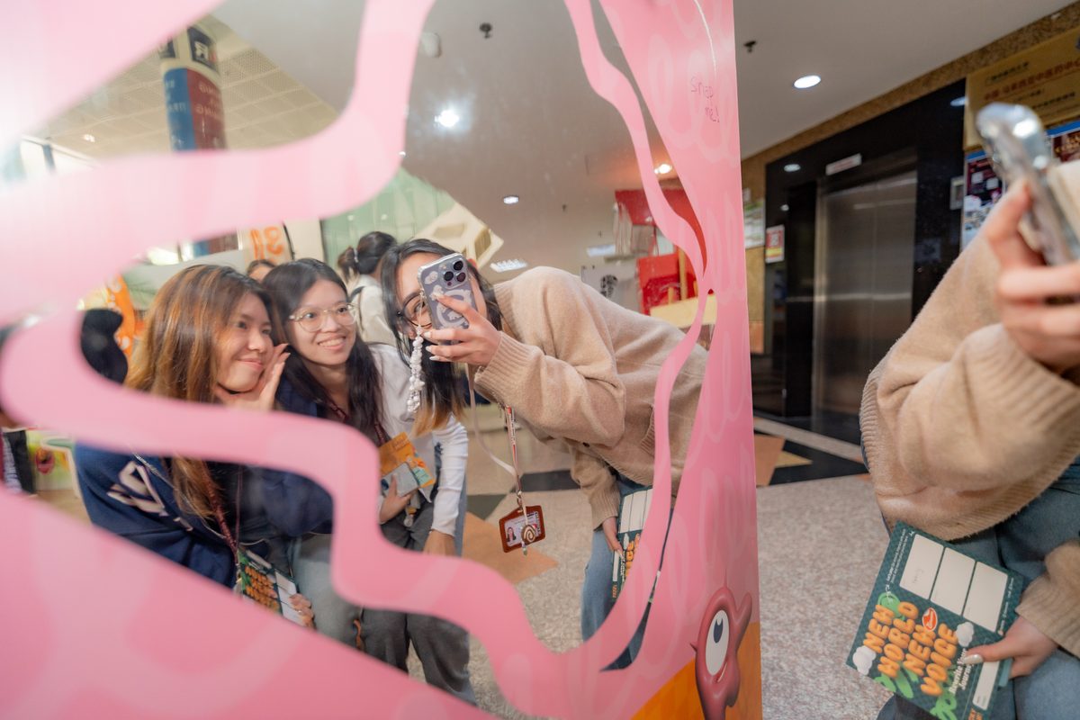 Youth Community Engaging at Bazaar